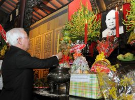 tuong-niem-35-nam-ngay-mat-chu-tich-nuoc-ton-duc-thang