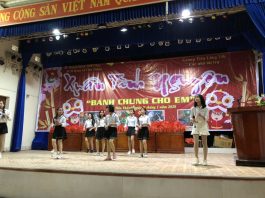 thuong-toa-thich-quang-minh-phat-qua-tet